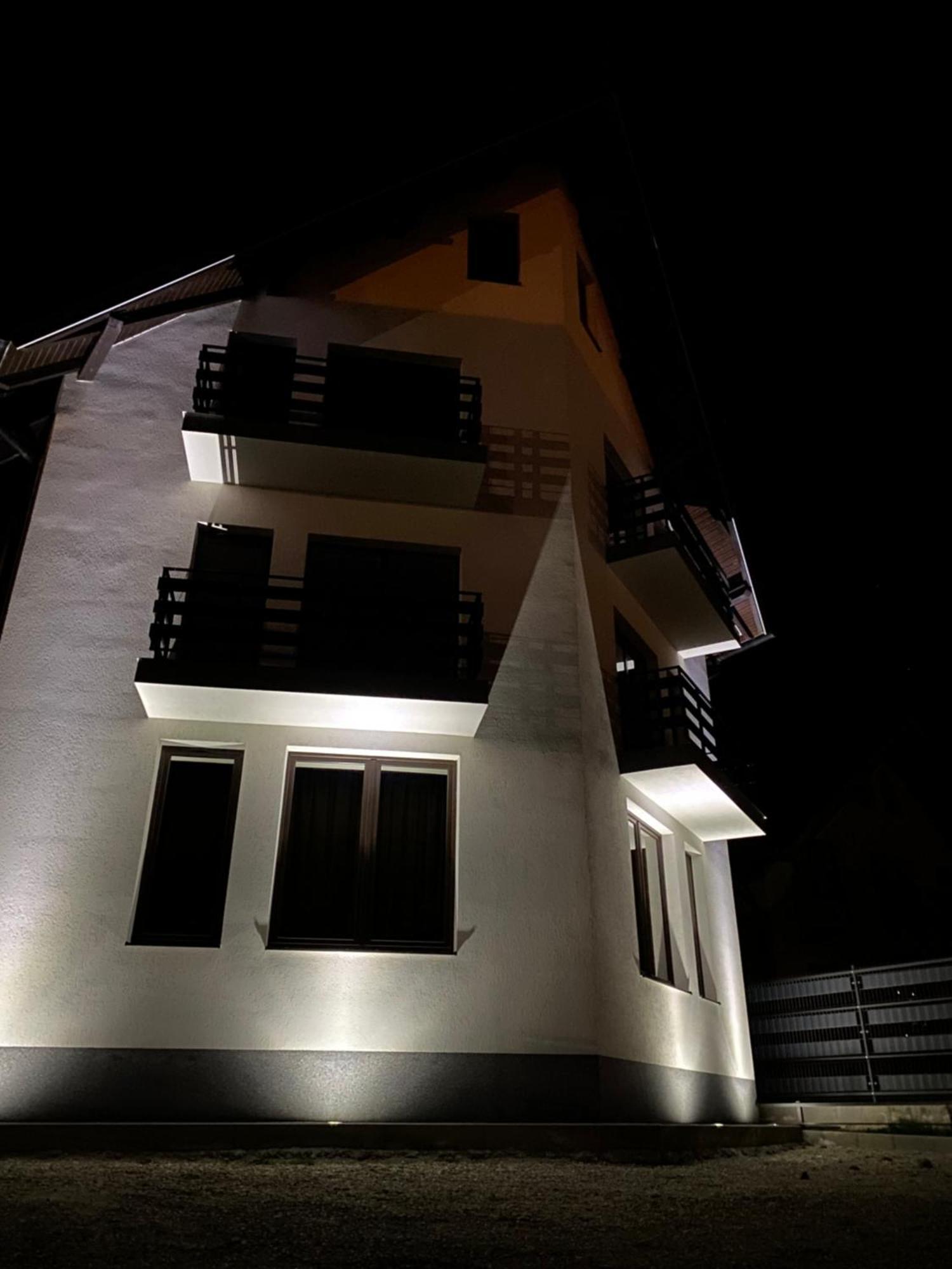Vila Hora Craiului Zarnesti Exterior photo